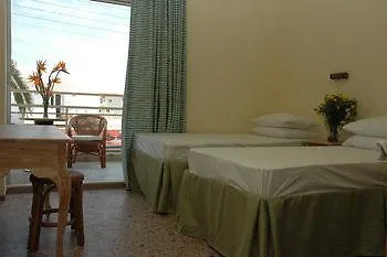Hotel Drossia *